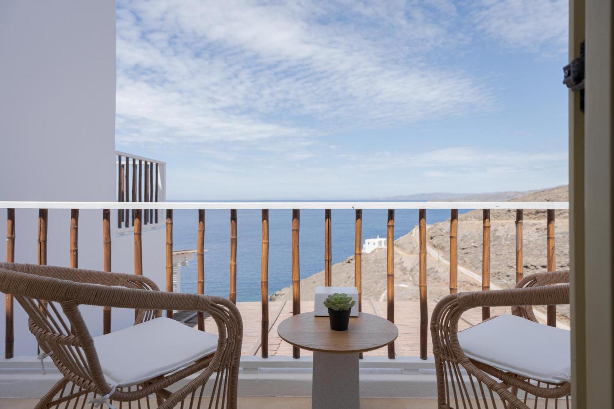 Kastella Sunset Villa Three Kíthnos Dış mekan fotoğraf